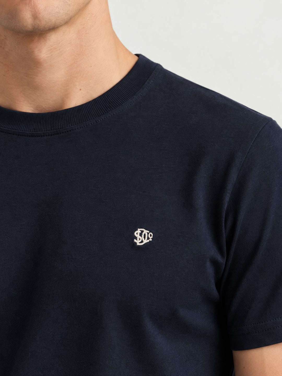 T-shirt girocollo in cotone navy M1012473A PLN SUPERDRY 