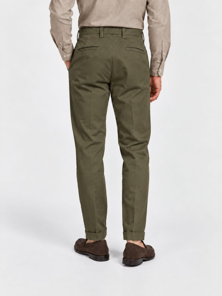Pantalone chino con pinces militare P003CO0457M 4017 ANDREA MORANDO 