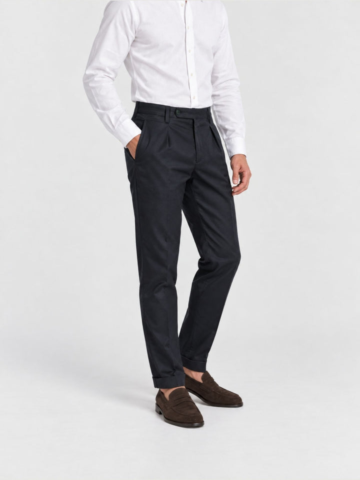 Pantalone chino con pinces navy P003CO0457M 7000 ANDREA MORANDO 
