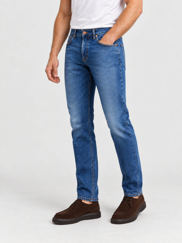 Jeans Barney in cotone lavaggio medio BARNEY045 B2 UNIFORM 