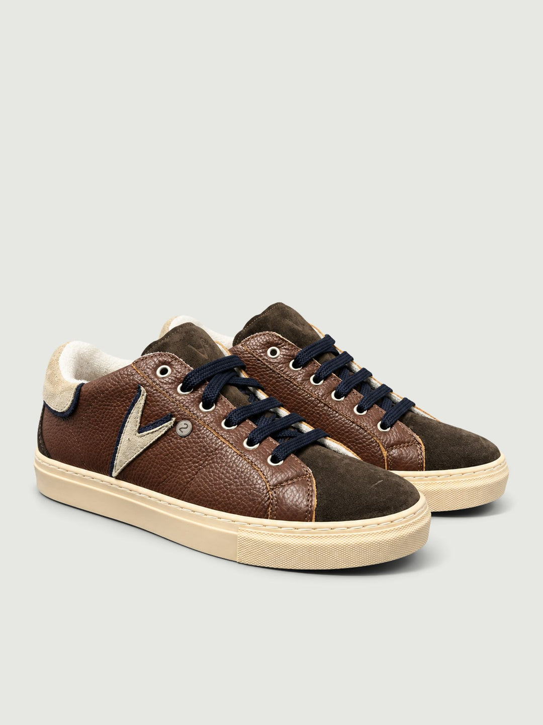Sneaker in pelle marrone con inserti in camoscio SNKMOBOTVV SA V2 
