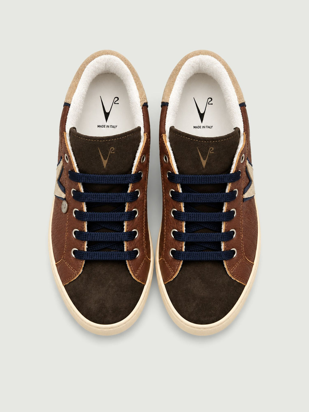 Sneaker in pelle marrone con inserti in camoscio SNKMOBOTVV SA V2 