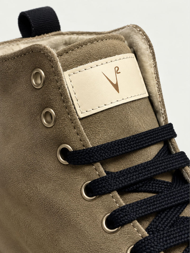 Sneaker alta imbottita in pelle scamosciata tortora STITED TO V2 