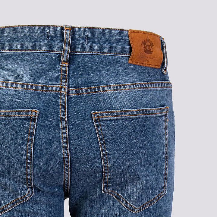 JEANS AM 5 TASCHE