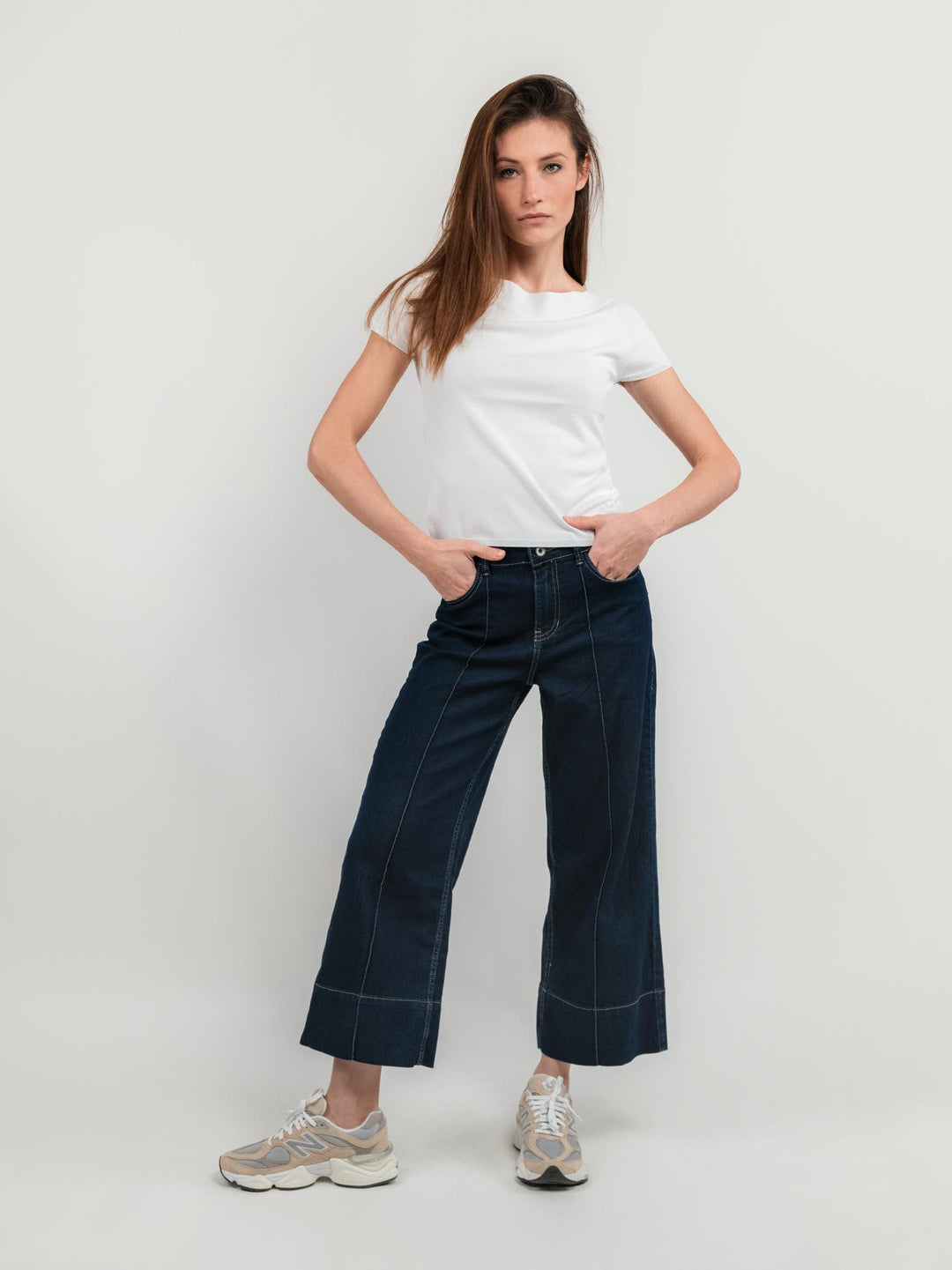 JEANS A PALAZZO CON CUCITURE