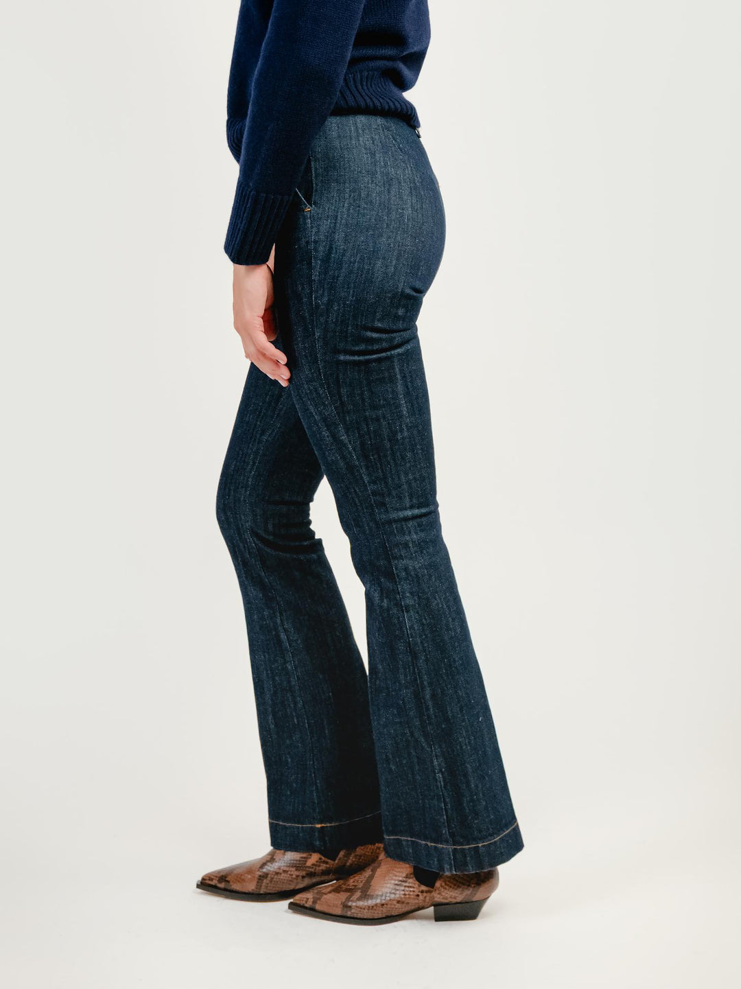 JEANS A ZAMPA LAVAGGIO SCURO