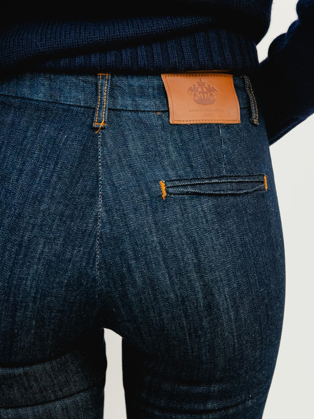 JEANS A ZAMPA LAVAGGIO SCURO