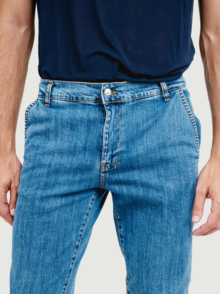 JEANS CON TASCHE AMERICANE