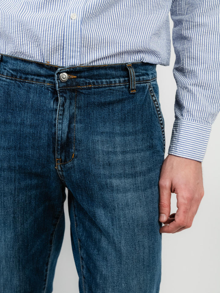 JEANS CON TASCHE AMERICANE