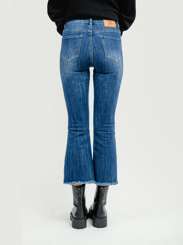 JEANS SFRANGIATO A TROMBETTA LAVAGGIO SCURO