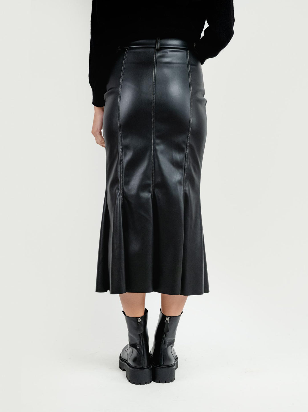 LONGUETTE IN ECOPELLE NERA