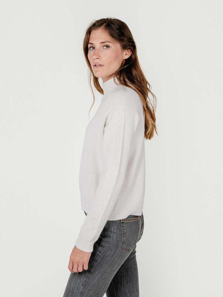 LUPETTO IN MAGLIA PANNA