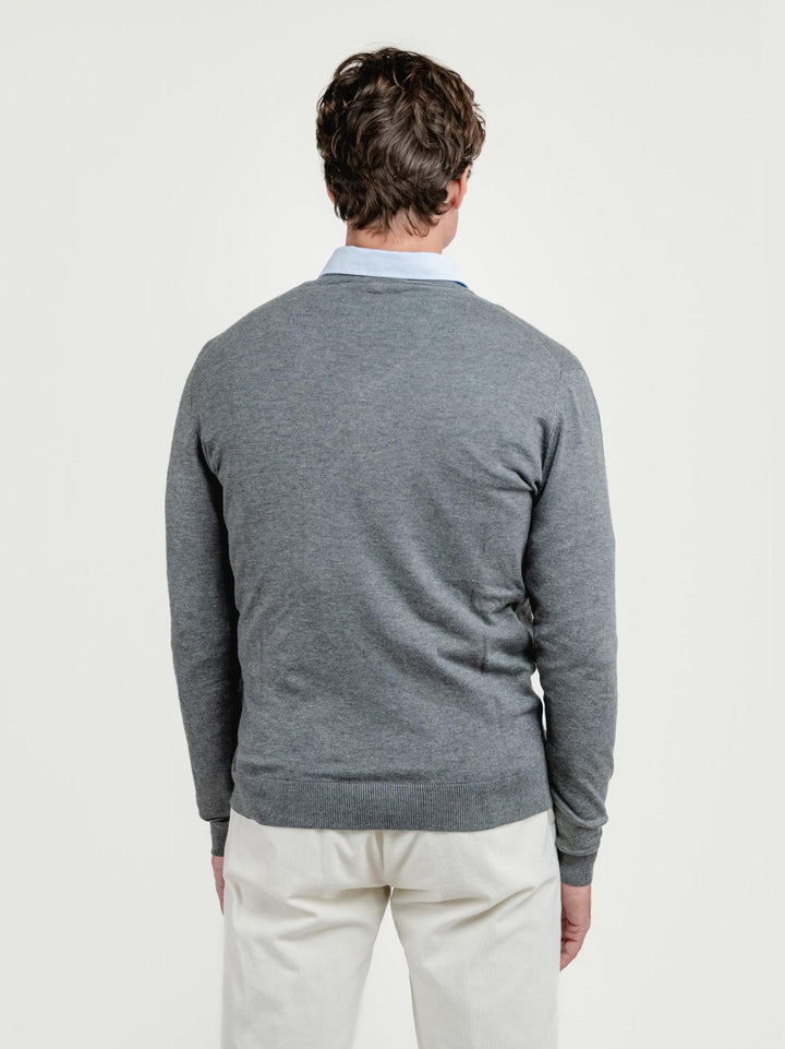 MAGLIA CON SCOLLO A V GRIGIO ANTRACITE