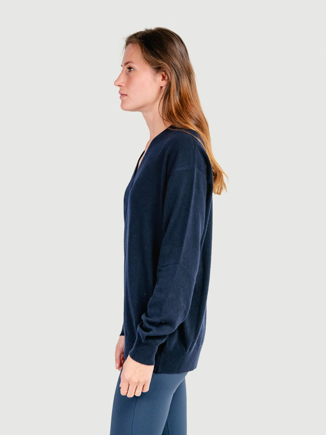 MAGLIA OVERSIZE SCOLLO A V NAVY