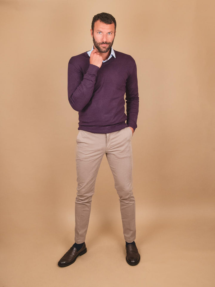 MAGLIA SCOLLO A V COLOR PRUGNA