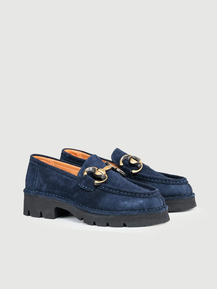 MOCASSINO CON MORSETTO IN CAMOSCIO