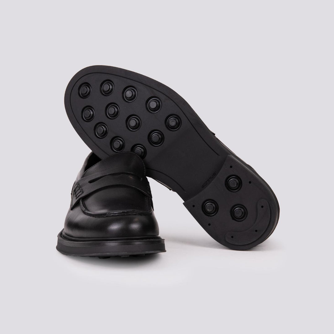 MOCASSINO CON PENNY IN PELLE NERA