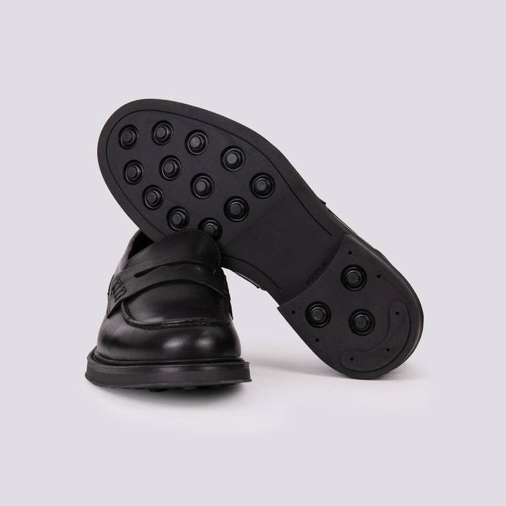 MOCASSINO CON PENNY IN PELLE NERA