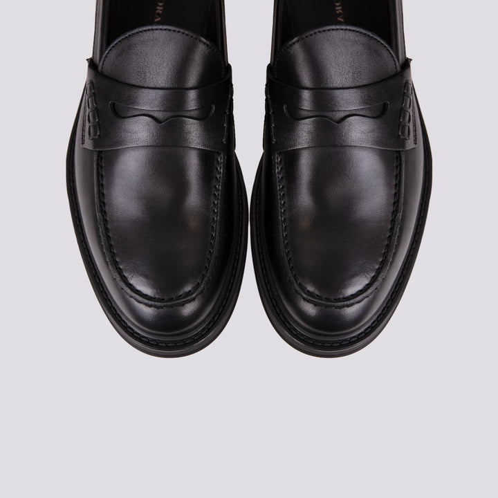 MOCASSINO CON PENNY IN PELLE NERA