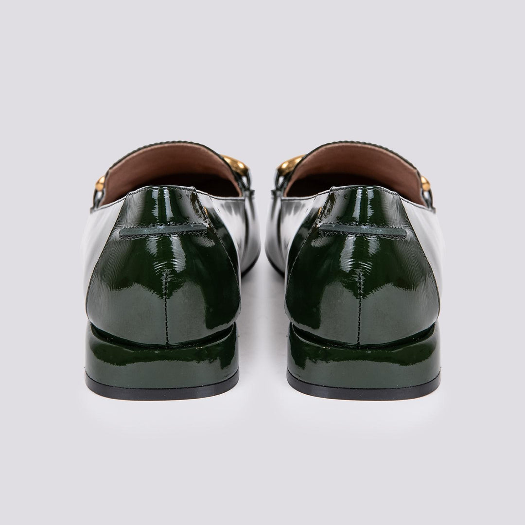 MOCASSINO CON PUNTA SQUADRATA IN VERNICE VERDE BOTTIGLIA