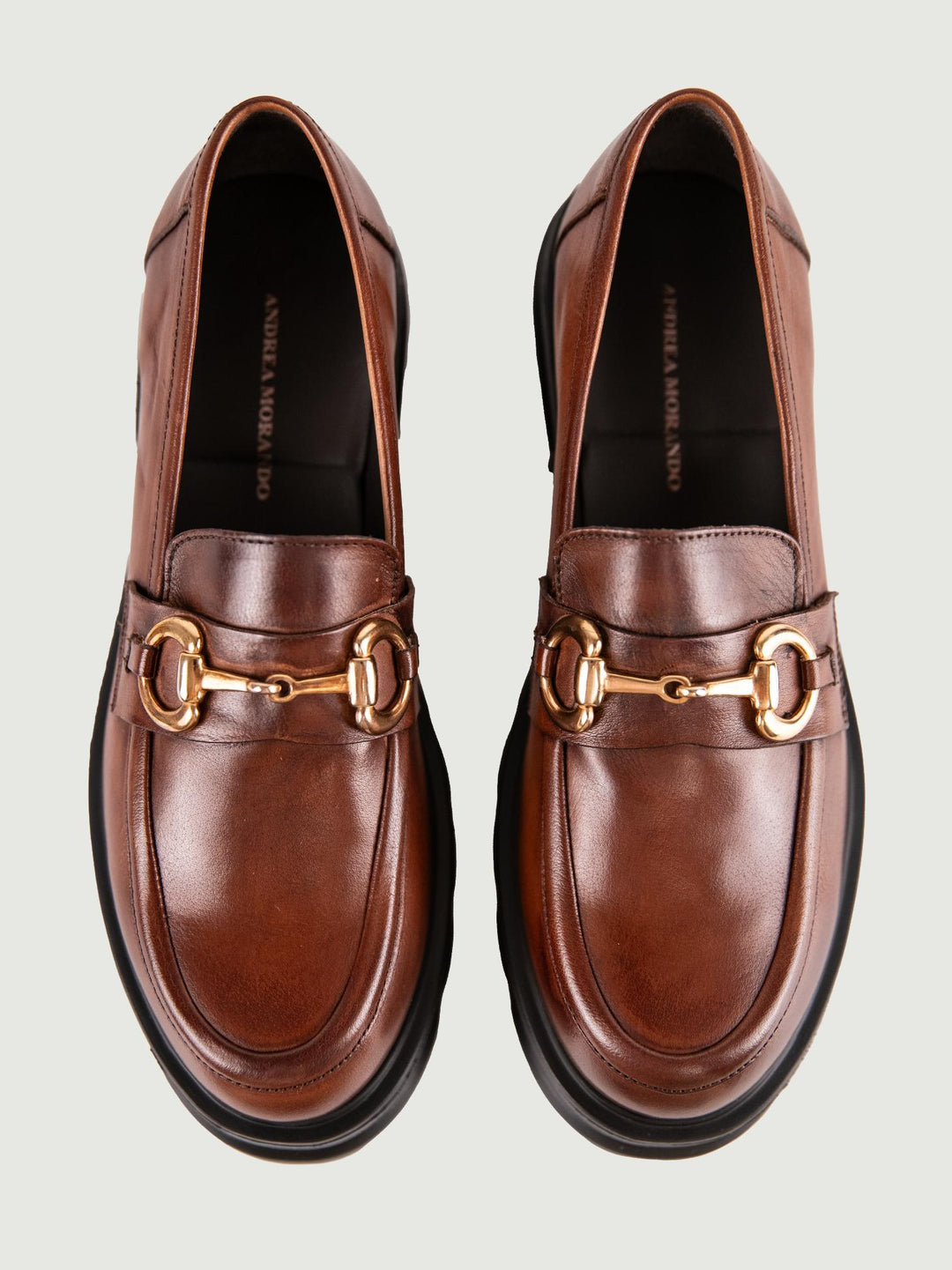 MOCASSINO IN PELLE MARRONE CON MORSETTO