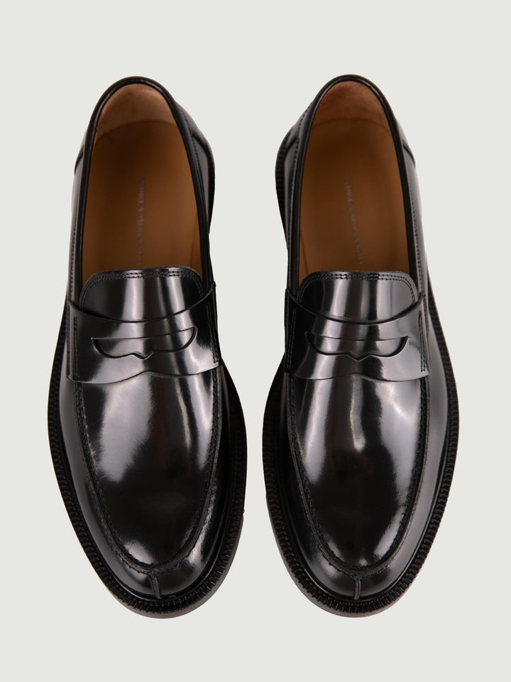 MOCASSINO PENNY IN PELLE SPAZZOLATA NERA