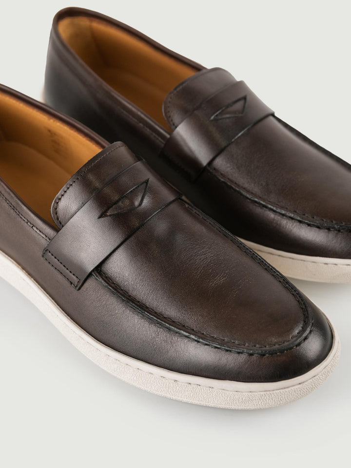 Mocassino in pelle marrone
