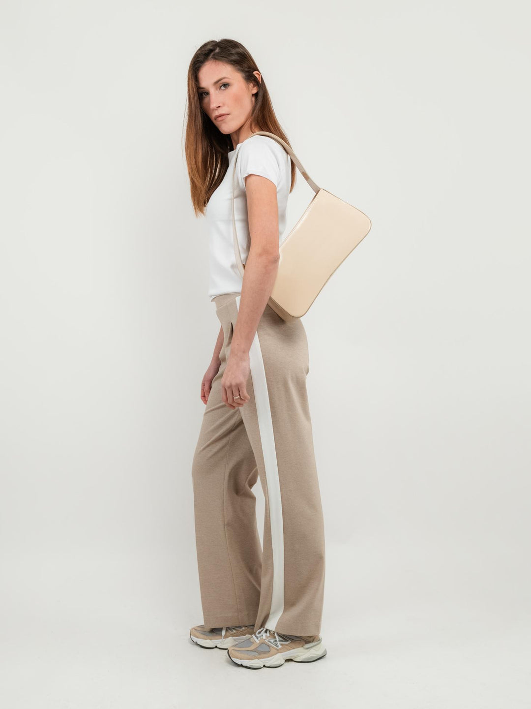 PANTALONE A PALAZZO BEIGE CON INSERTI LATERALI PANNA