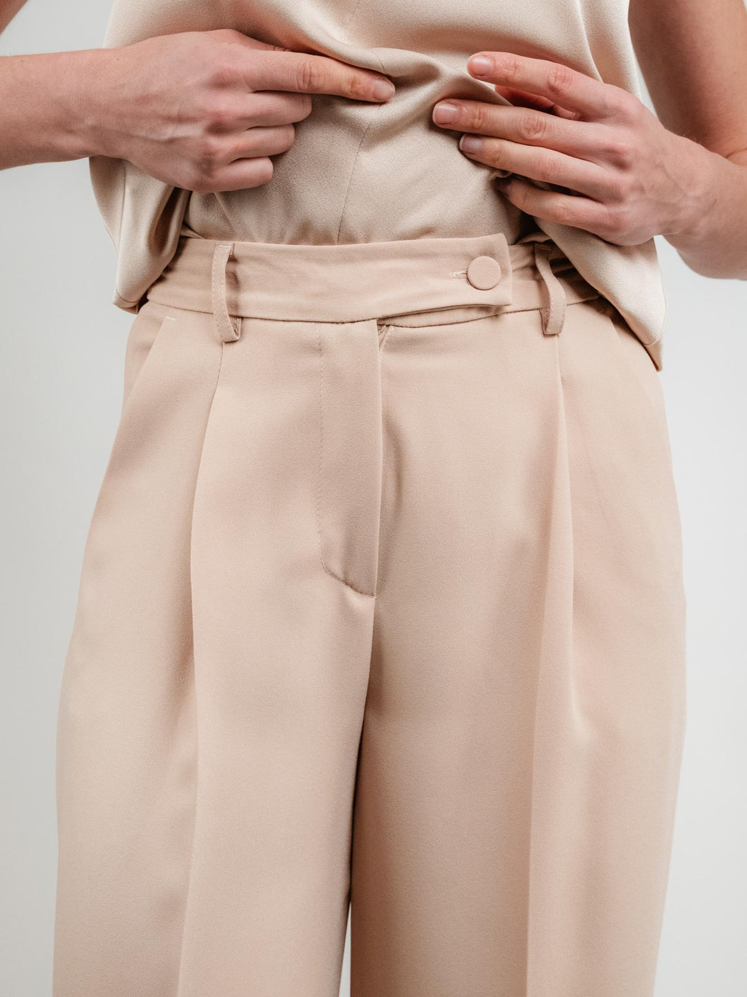 PANTALONE A PALAZZO BEIGE