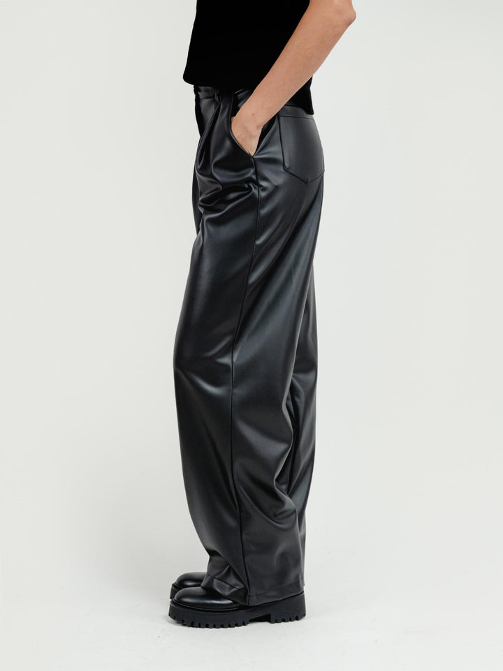 PANTALONE A PALAZZO IN ECOPELLE NERO