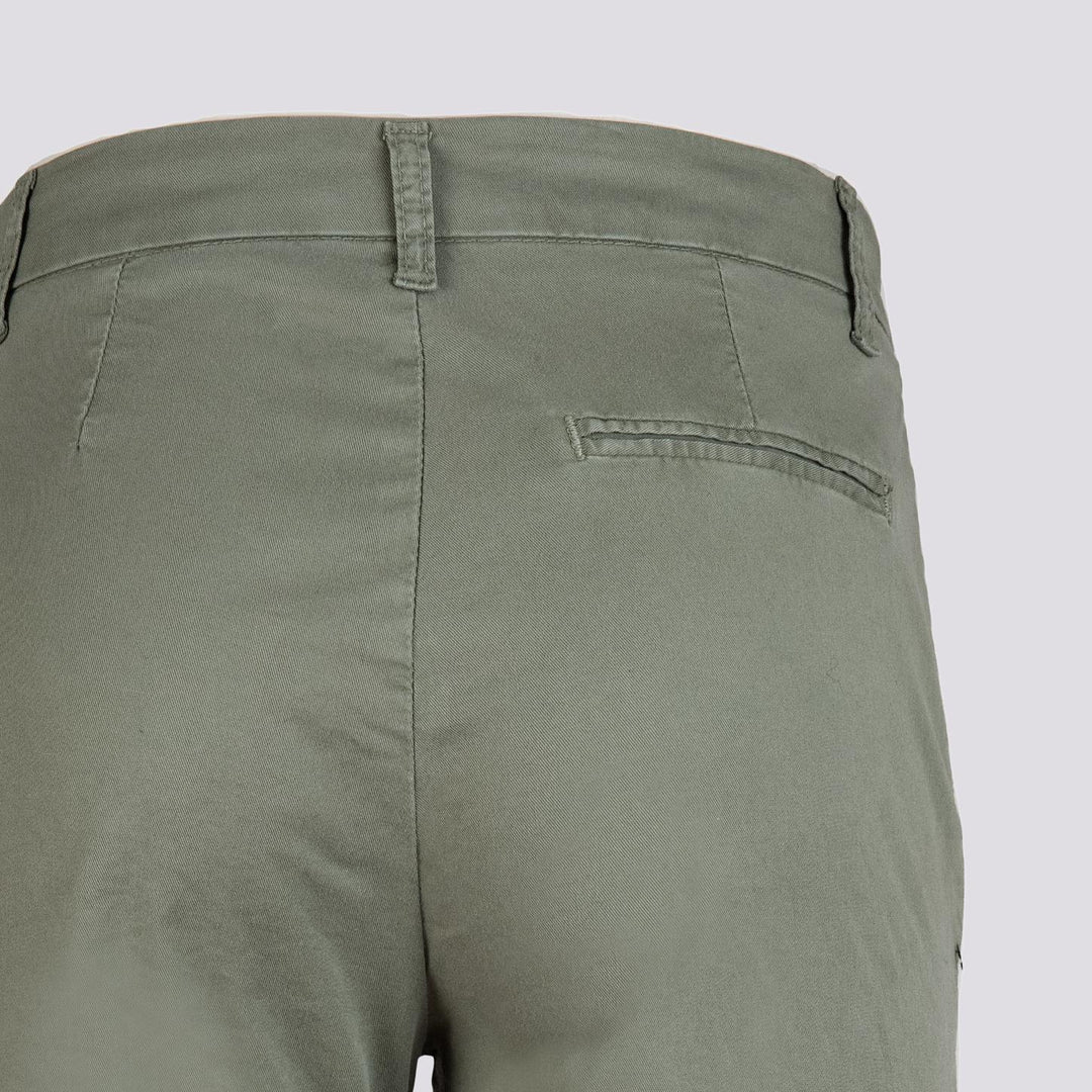 PANTALONE A SIGARETTA COLOR SALVIA IN COTONE