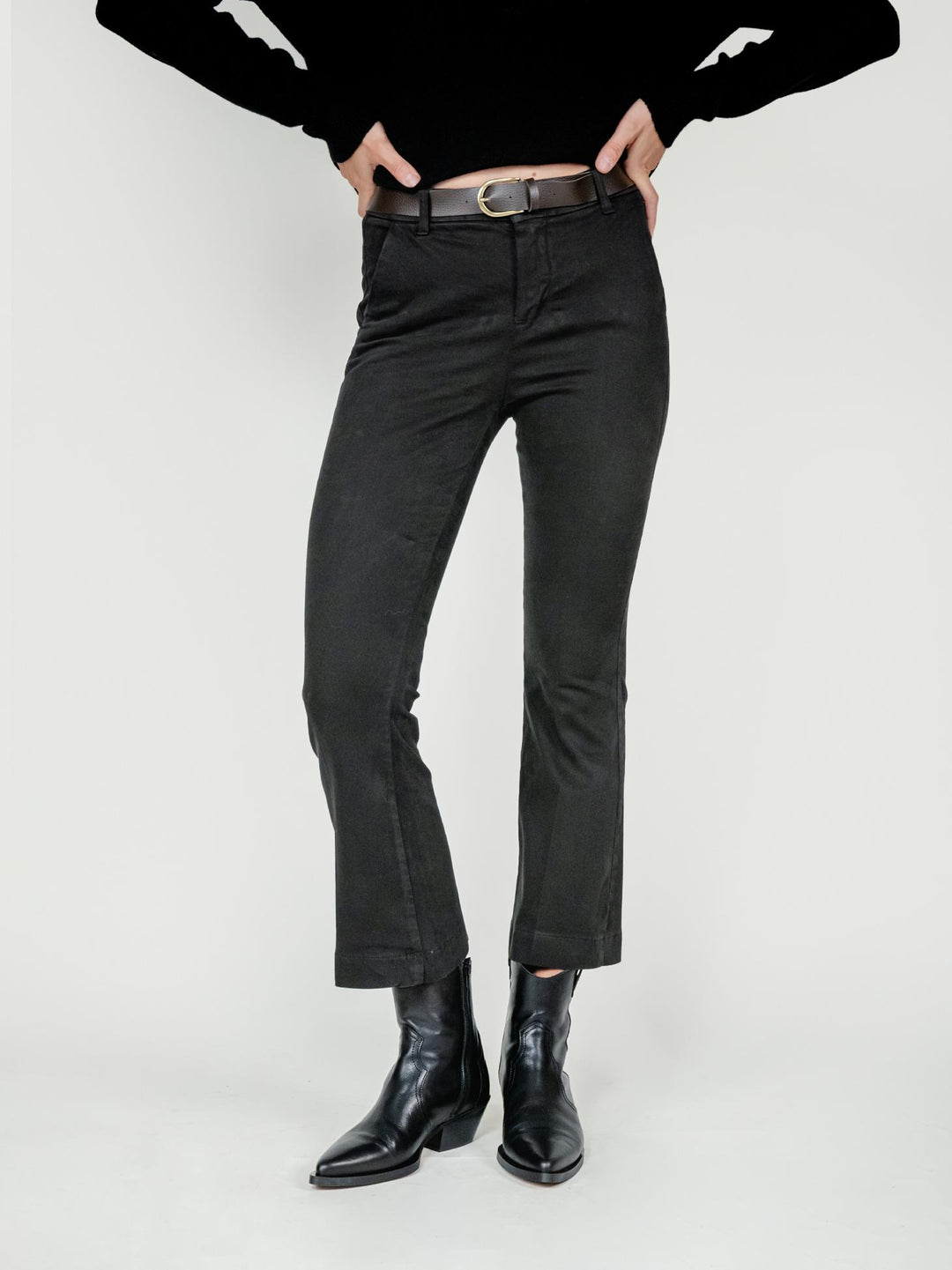 PANTALONE A TROMBETTA NERO