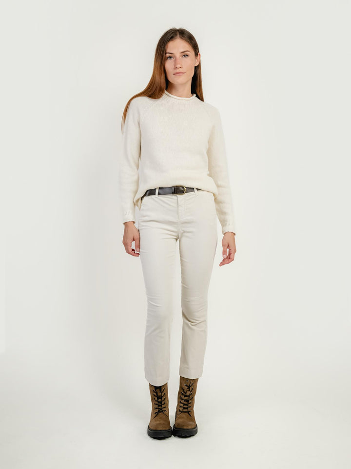 PANTALONE A TROMBETTA PANNA IN VELLUTO