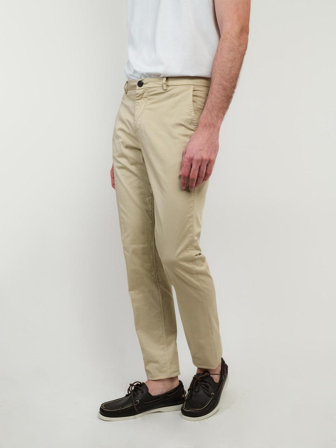 PANTALONE CHINOS IN COTONE BEIGE