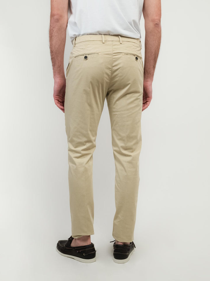 PANTALONE CHINOS IN COTONE BEIGE
