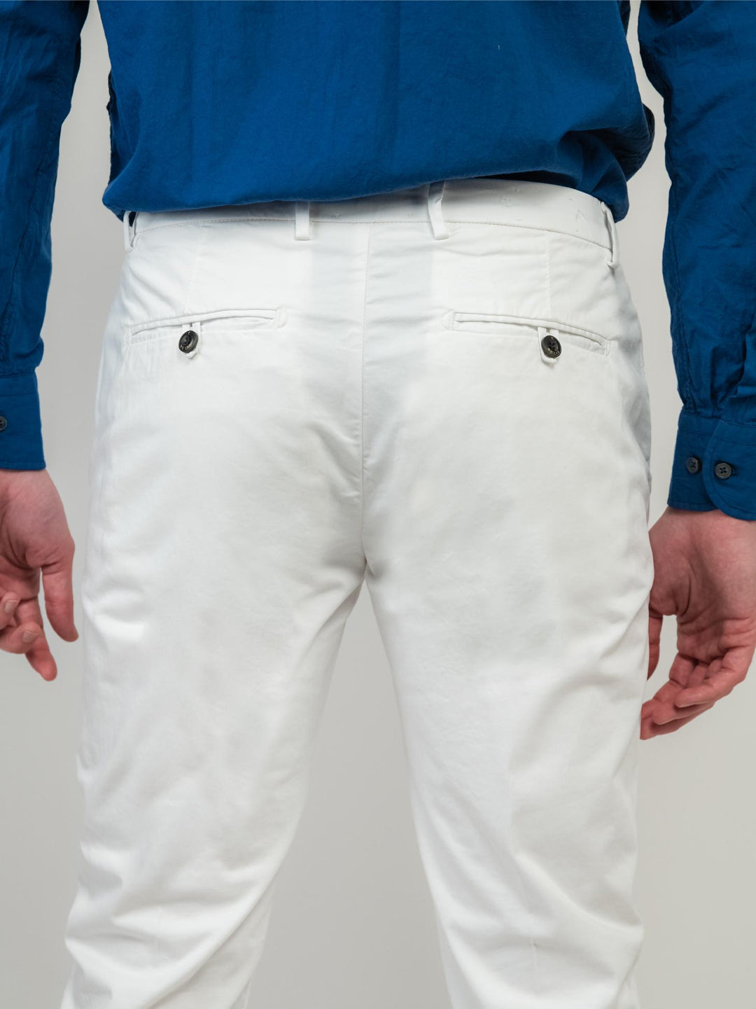 PANTALONE CHINOS IN COTONE BIANCO