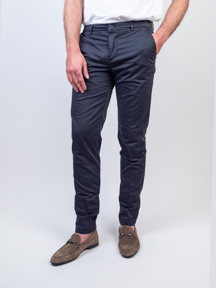 PANTALONE CHINOS IN COTONE BLU SCURO