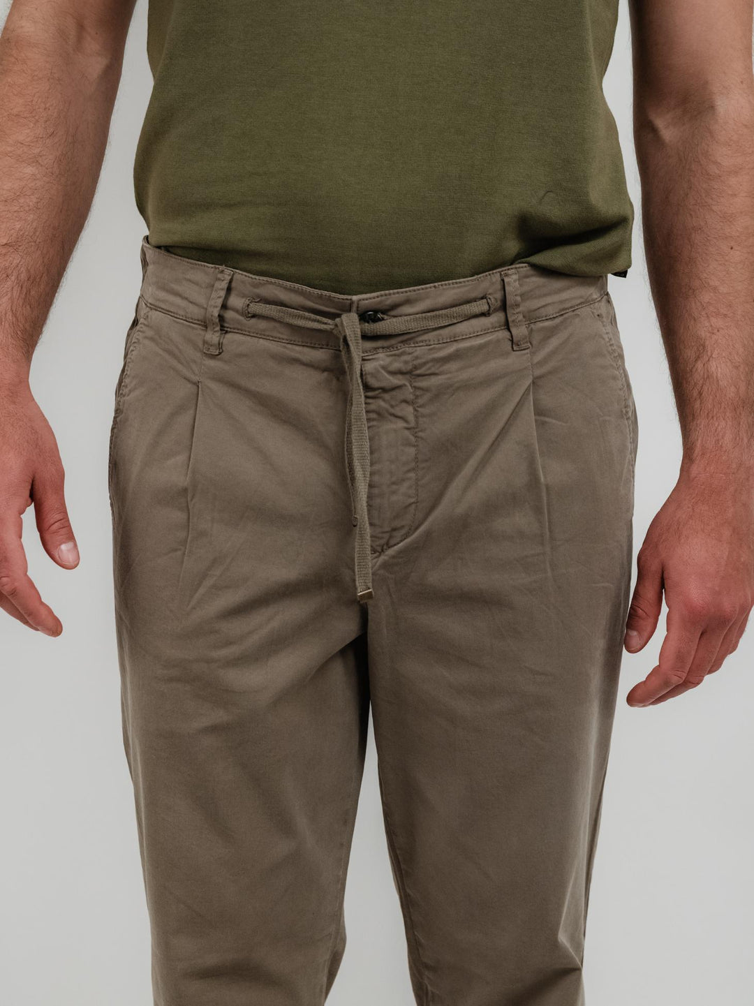 PANTALONE IN COTONE CON COULISSE VERDE SALVIA
