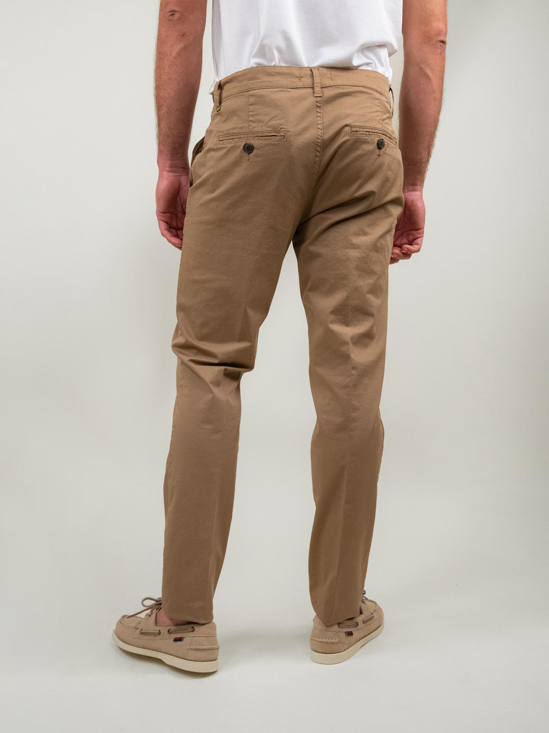 PANTALONE IN MISTO LINO E COTONE COLOR NOCCIOLA