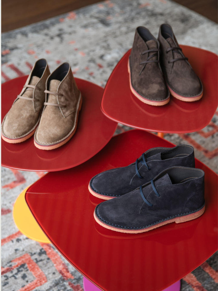 POLACCHINO DESERT BOOT IN CAMOSCIO TESTA MORO CON SUOLA A CONTRASTO