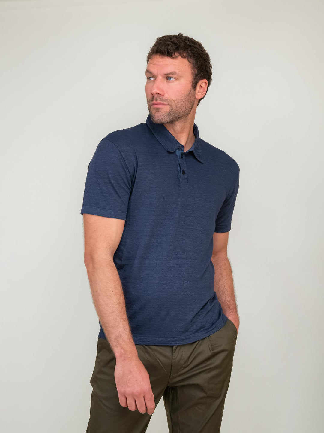 POLO IN LINO COLOR BLU