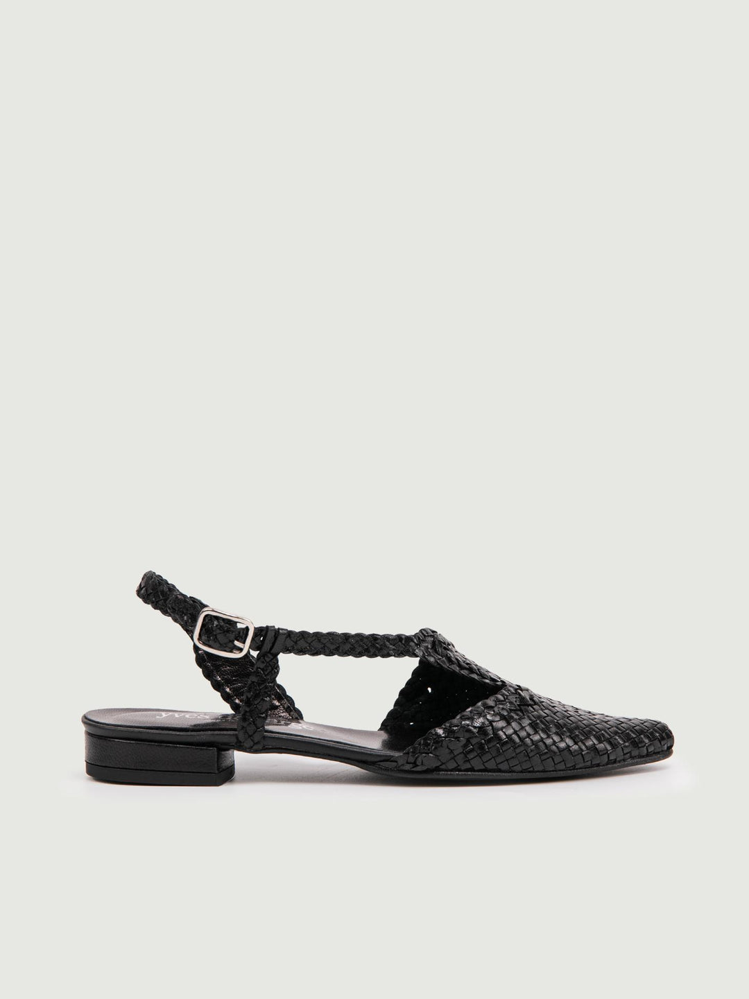 SANDALO BASSO IN PELLE INTRECCIATA NERO