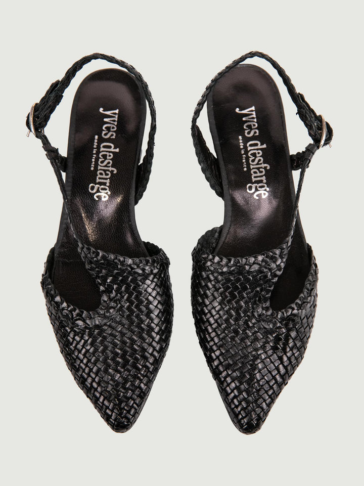 SANDALO BASSO IN PELLE INTRECCIATA NERO