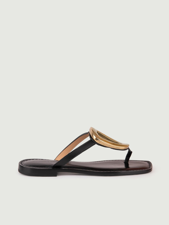 SANDALO INFRADITO IN PELLE NERO CON DETTAGLIO ORO