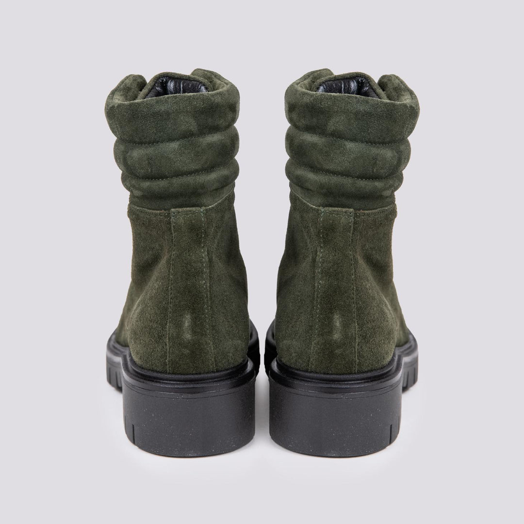 SCARPONCINO ALTO CON ALLACCIO TREKKING IN CAMOSCIO VERDE MILITARE