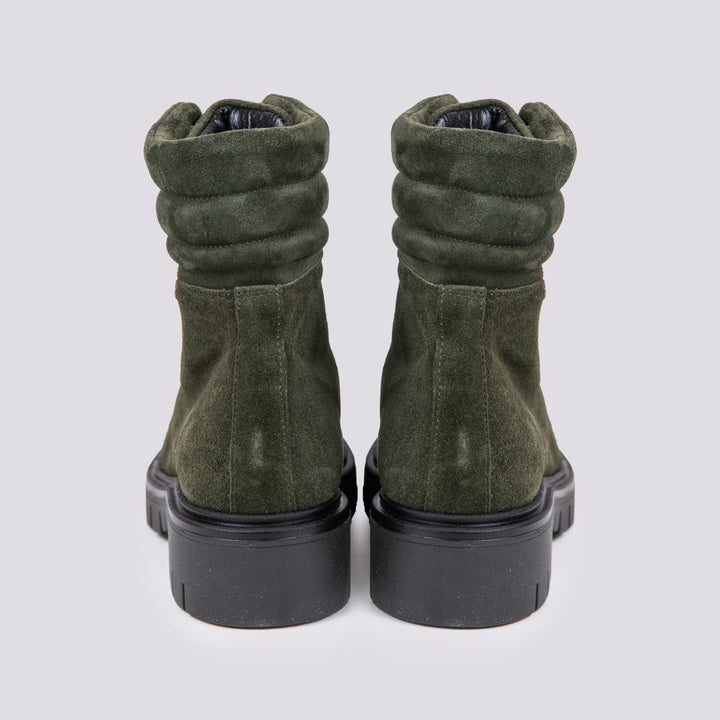 SCARPONCINO ALTO CON ALLACCIO TREKKING IN CAMOSCIO VERDE MILITARE