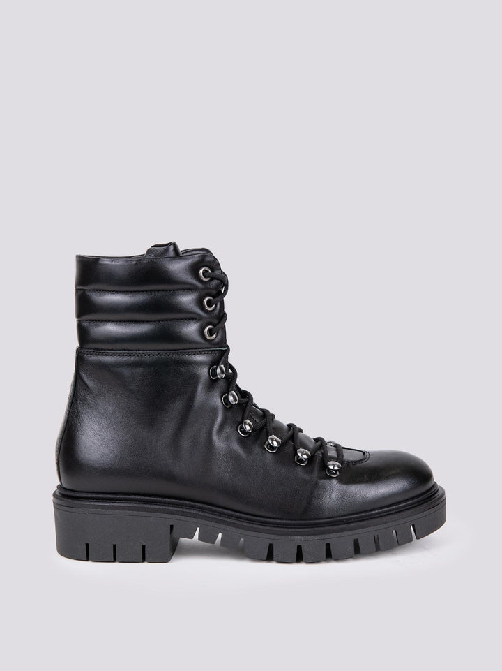 SCARPONCINO ALTO CON ALLACCIO TREKKING IN PELLE NERO