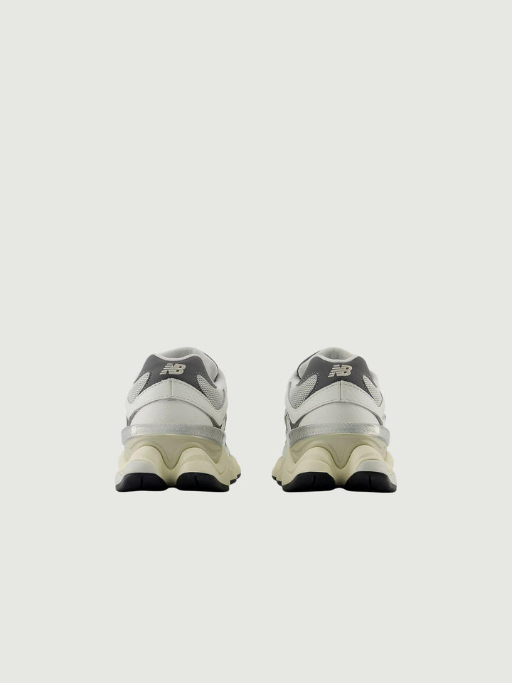 SNEAKER 9060 BIANCO E GRIGIO