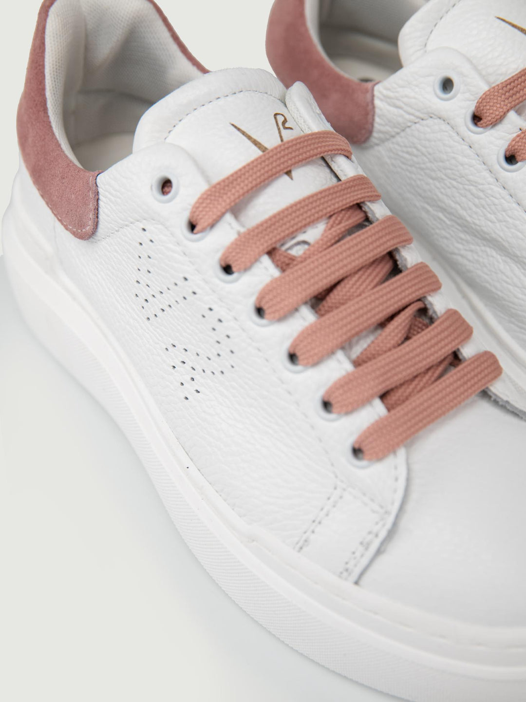 SNEAKER HAMMER SUOLA ALTA DETTAGLI CIPRIA