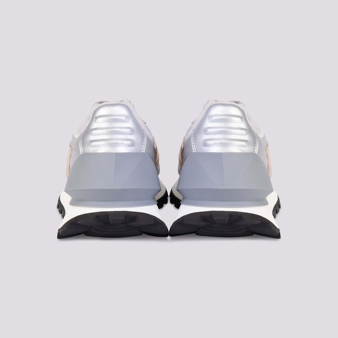 SNEAKER IN PELLE CON TALLONE IN GOMMA QWARK